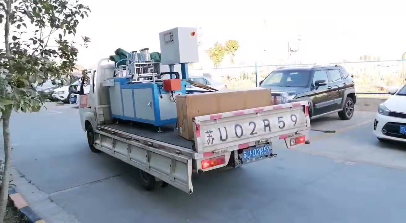 【太倉(cāng)】小型鋁材切割機(jī)SDY-Q350今日發(fā)貨，技術(shù)、售后隨機(jī)去客戶現(xiàn)場(chǎng)